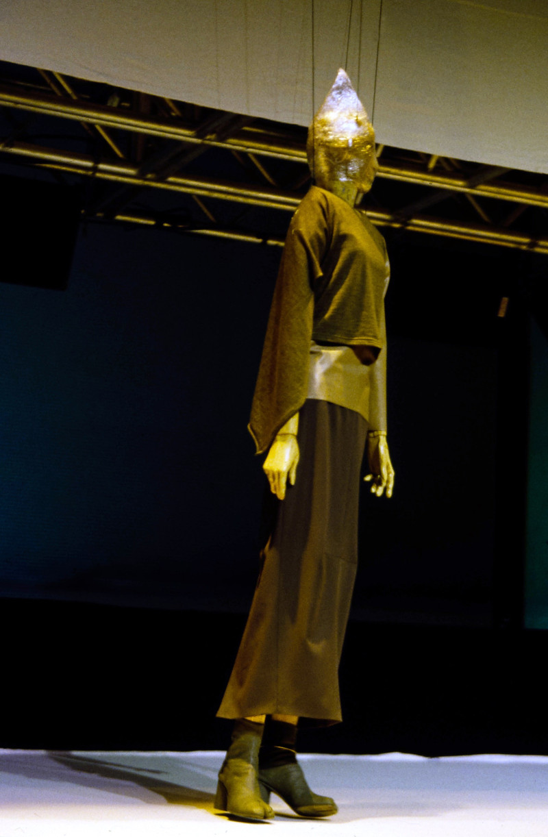 Maison Martin Margiela fashion show for Autumn/Winter 1998