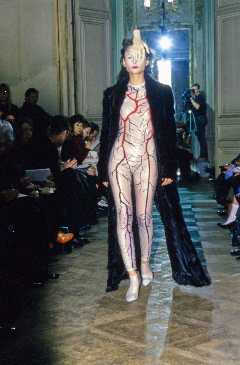 Olivier Theyskens fashion show for Autumn/Winter 1998