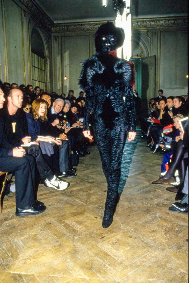 Olivier Theyskens fashion show for Autumn/Winter 1998