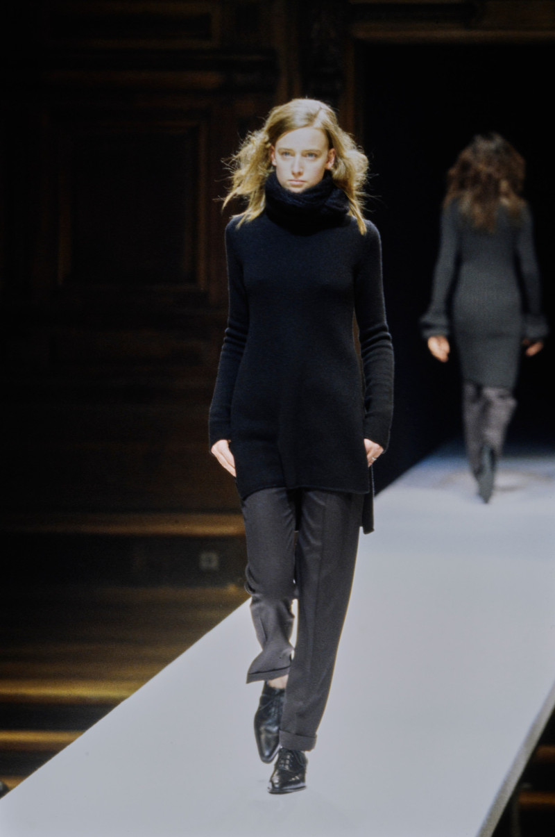 Ann-Catherine Lacroix featured in  the Yohji Yamamoto fashion show for Autumn/Winter 1998
