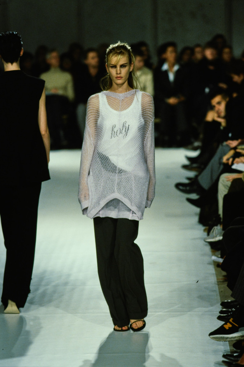 Ann Demeulemeester fashion show for Spring/Summer 1998