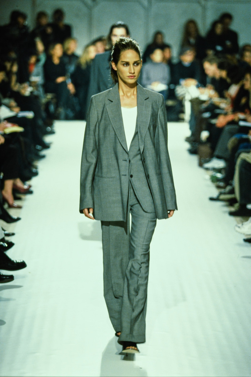 Ann Demeulemeester fashion show for Spring/Summer 1998