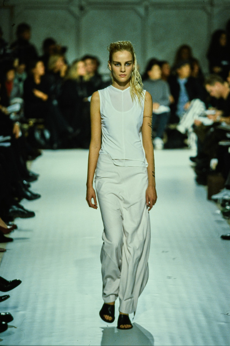 Ann Demeulemeester fashion show for Spring/Summer 1998