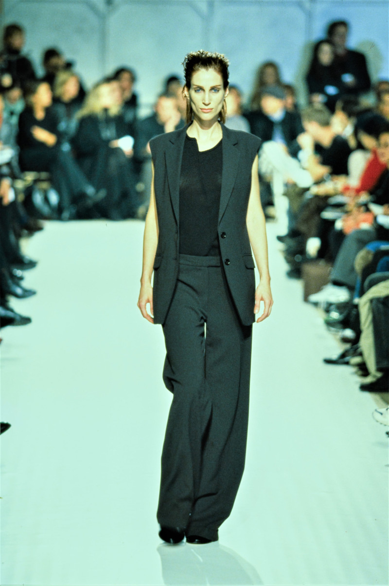 Ann Demeulemeester fashion show for Spring/Summer 1998