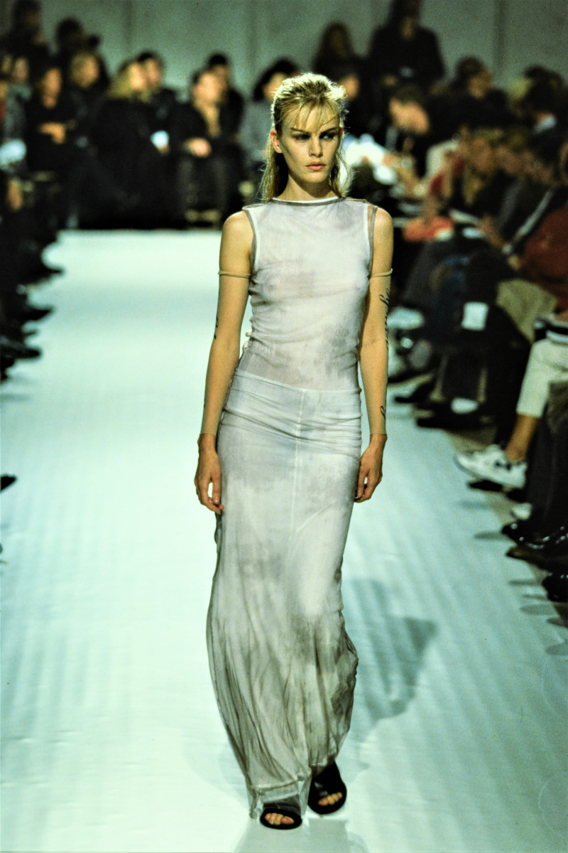 Ann Demeulemeester fashion show for Spring/Summer 1998
