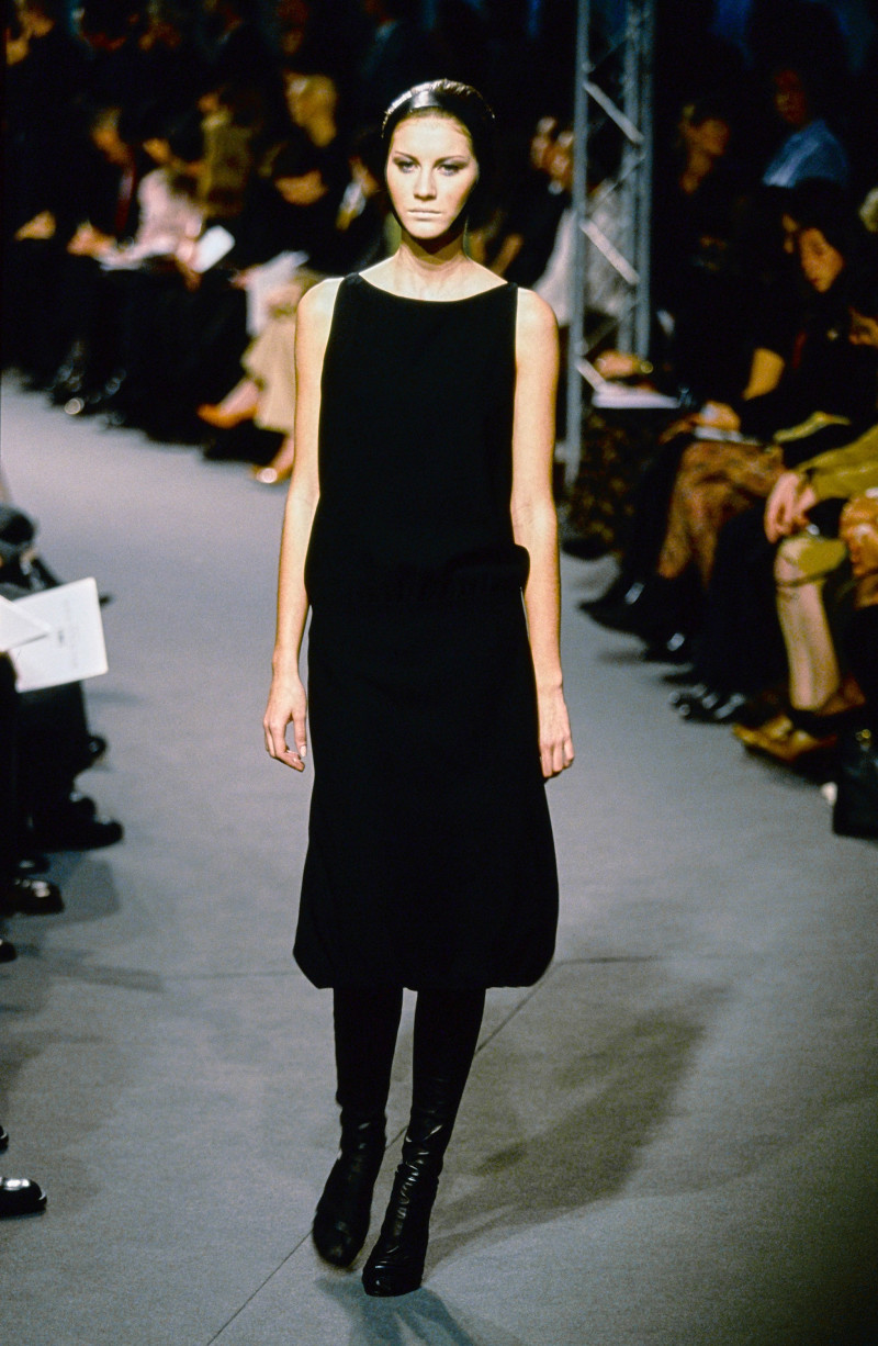 Balenciaga fashion show for Spring/Summer 1998