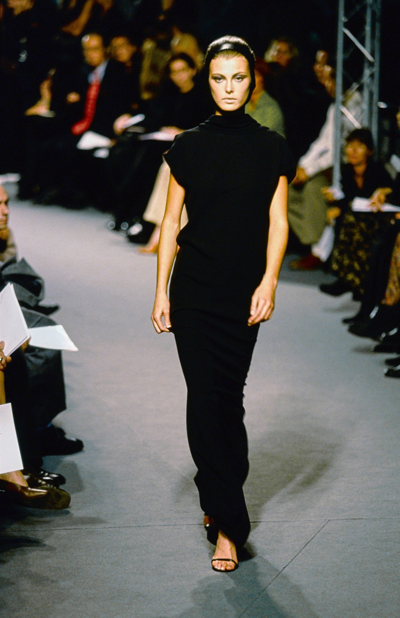 Balenciaga fashion show for Spring/Summer 1998