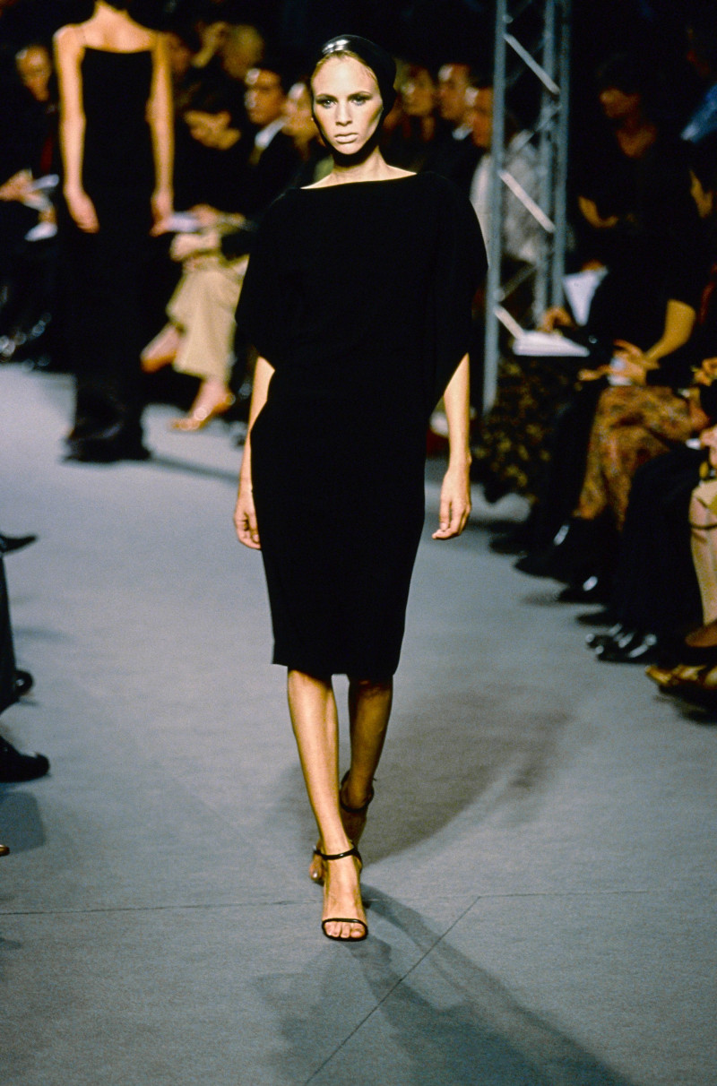 Balenciaga fashion show for Spring/Summer 1998