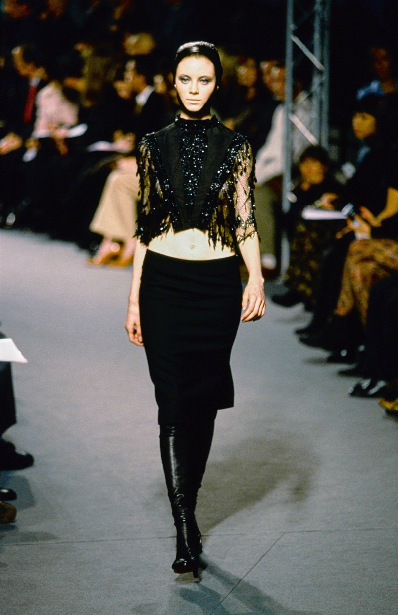 Balenciaga fashion show for Spring/Summer 1998