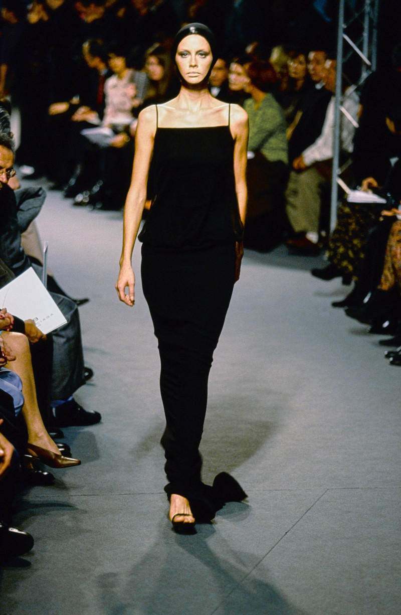 Balenciaga fashion show for Spring/Summer 1998