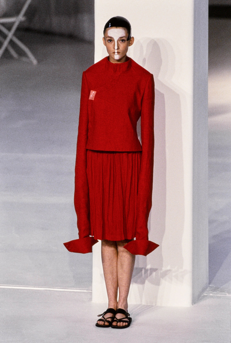 Hussein Chalayan fashion show for Spring/Summer 1998