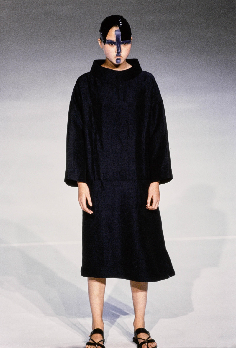 Hussein Chalayan fashion show for Spring/Summer 1998