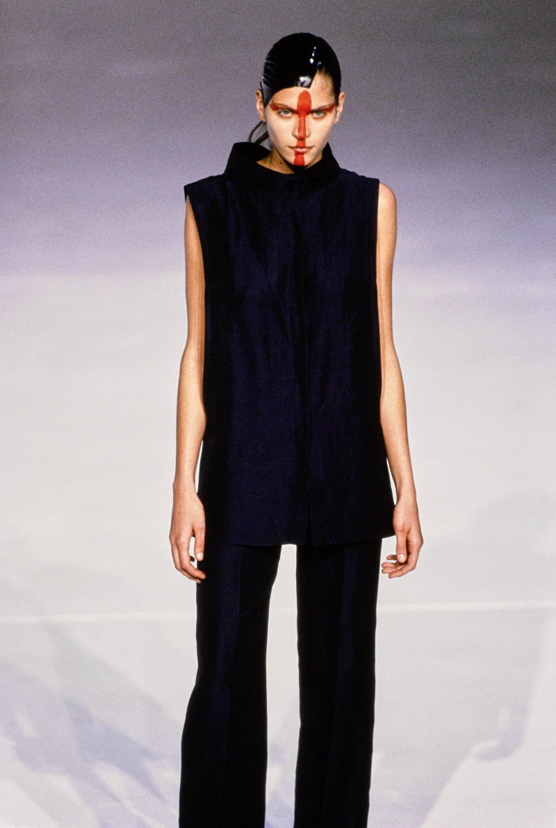 Hussein Chalayan fashion show for Spring/Summer 1998