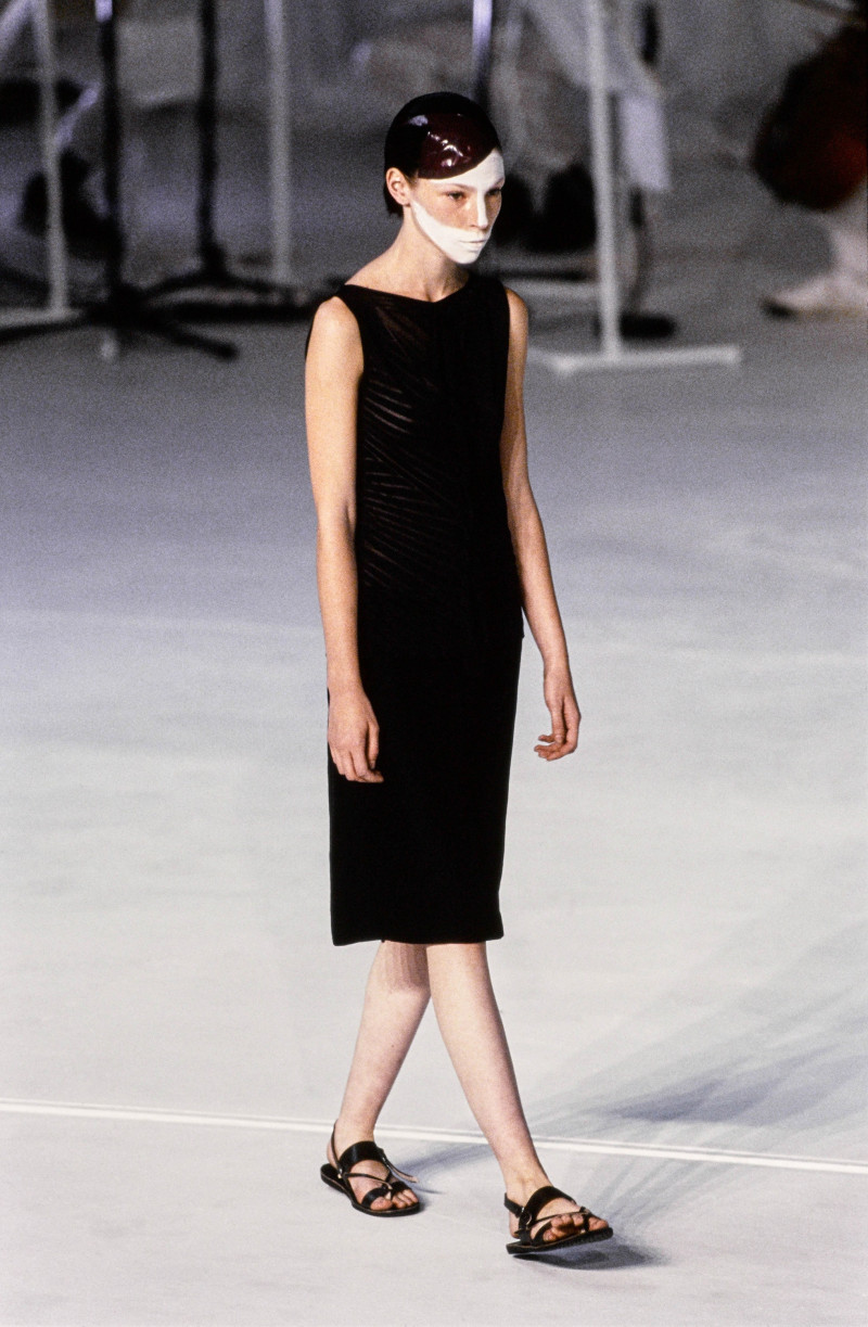 Hussein Chalayan fashion show for Spring/Summer 1998