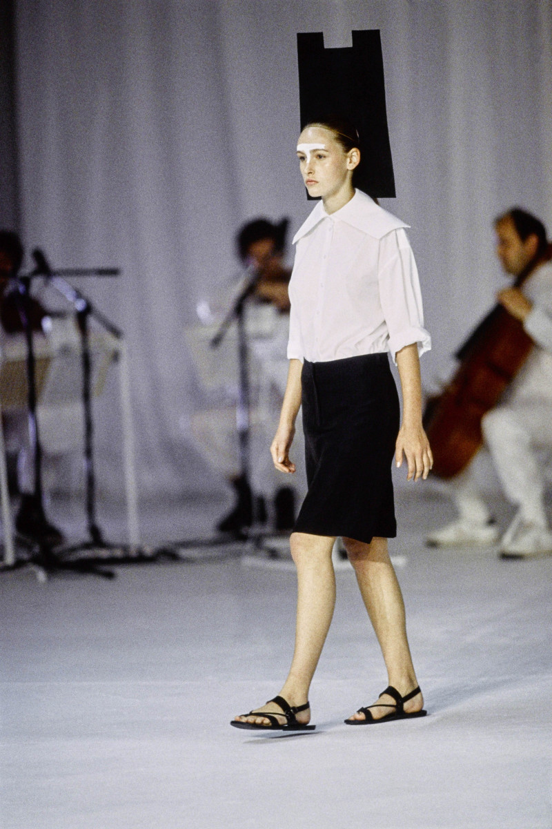 Hussein Chalayan fashion show for Spring/Summer 1998