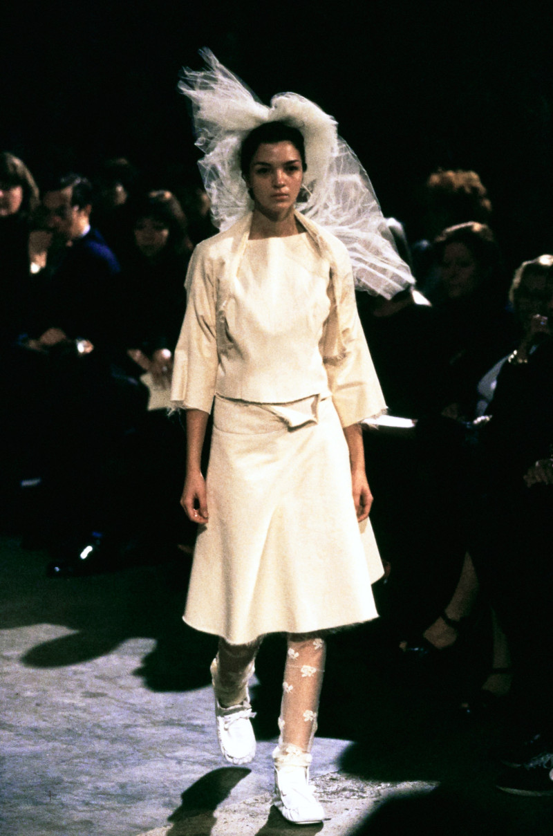 Comme Des Garcons fashion show for Spring/Summer 1998