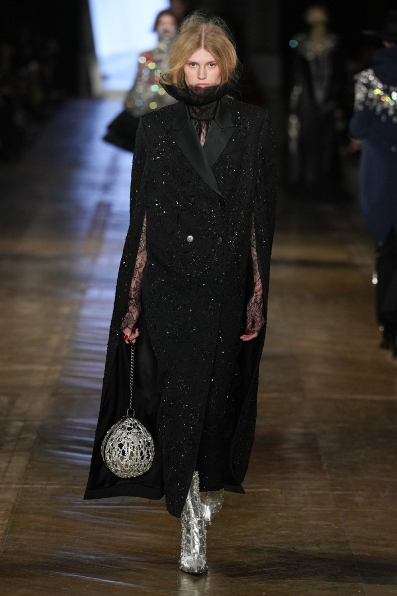 Alexander McQueen fashion show for Autumn/Winter 2025
