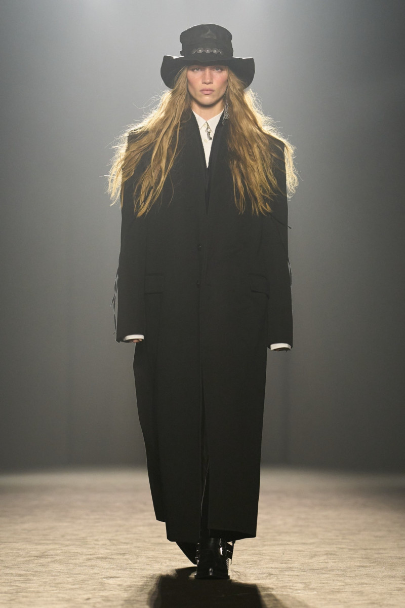 Ann Demeulemeester fashion show for Autumn/Winter 2025