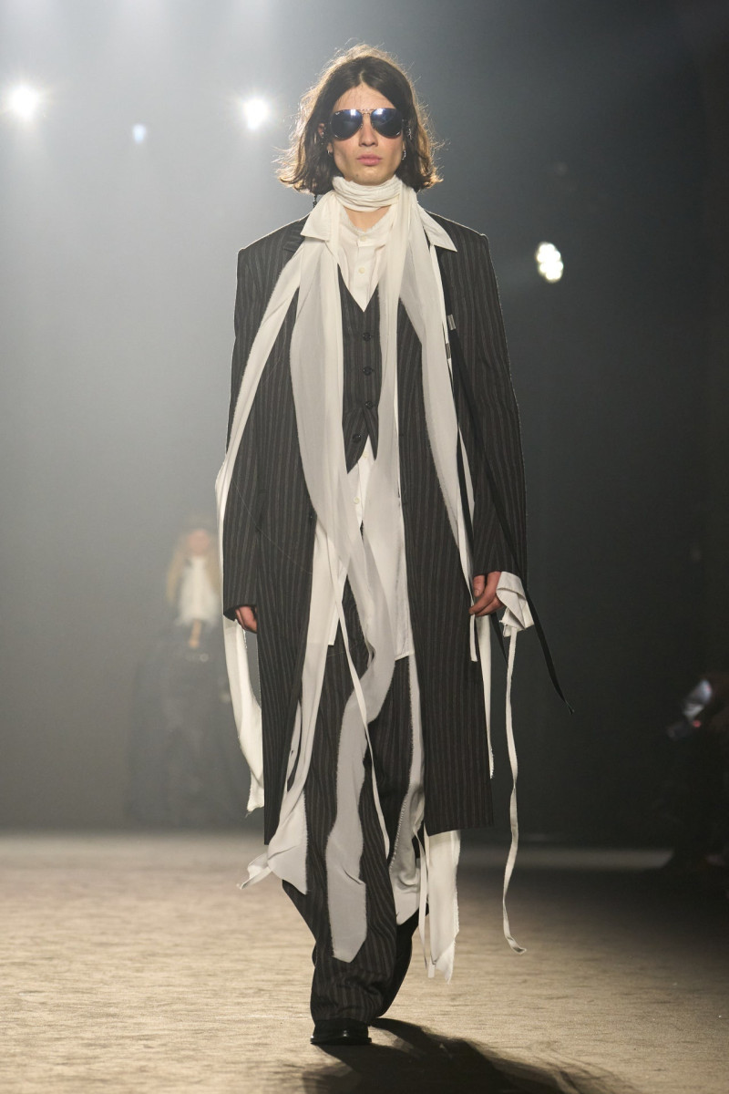 Ann Demeulemeester fashion show for Autumn/Winter 2025