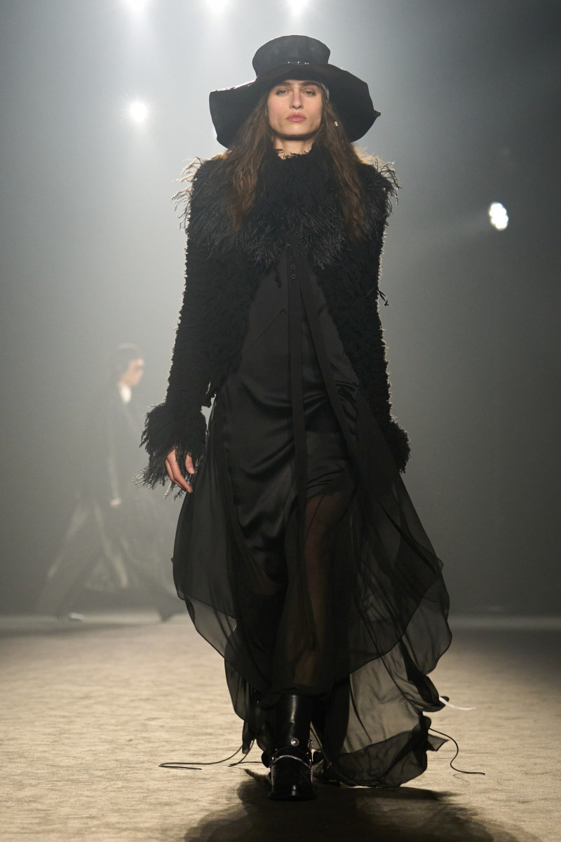 Ann Demeulemeester fashion show for Autumn/Winter 2025
