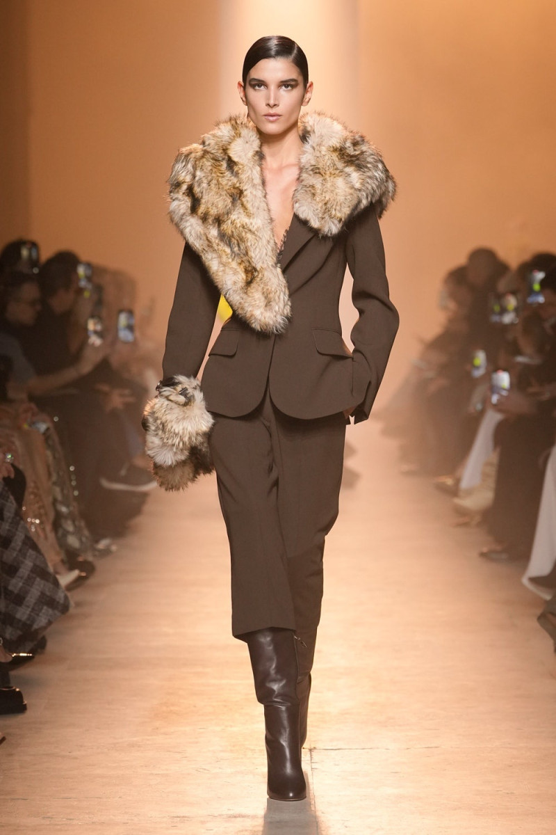 Elie Saab fashion show for Autumn/Winter 2025