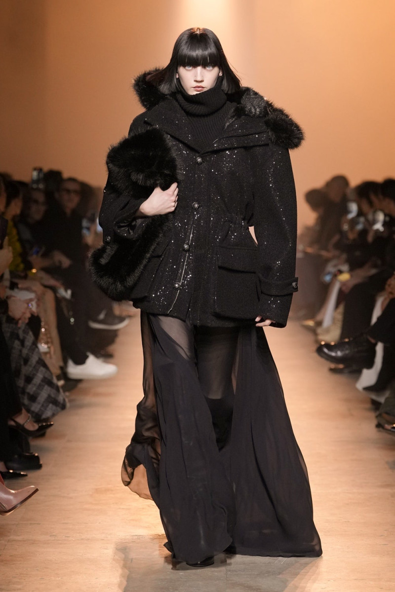 Elie Saab fashion show for Autumn/Winter 2025