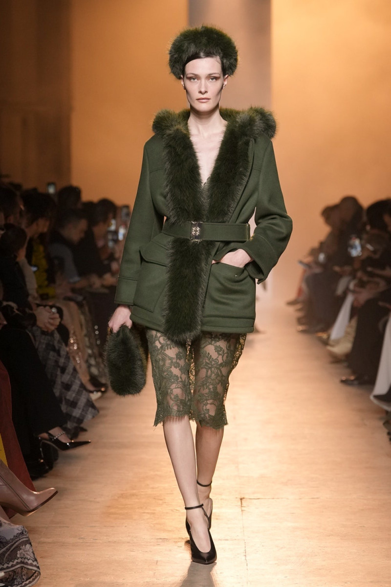 Elie Saab fashion show for Autumn/Winter 2025