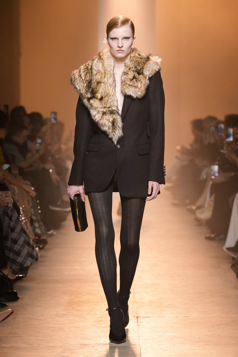 Elie Saab fashion show for Autumn/Winter 2025