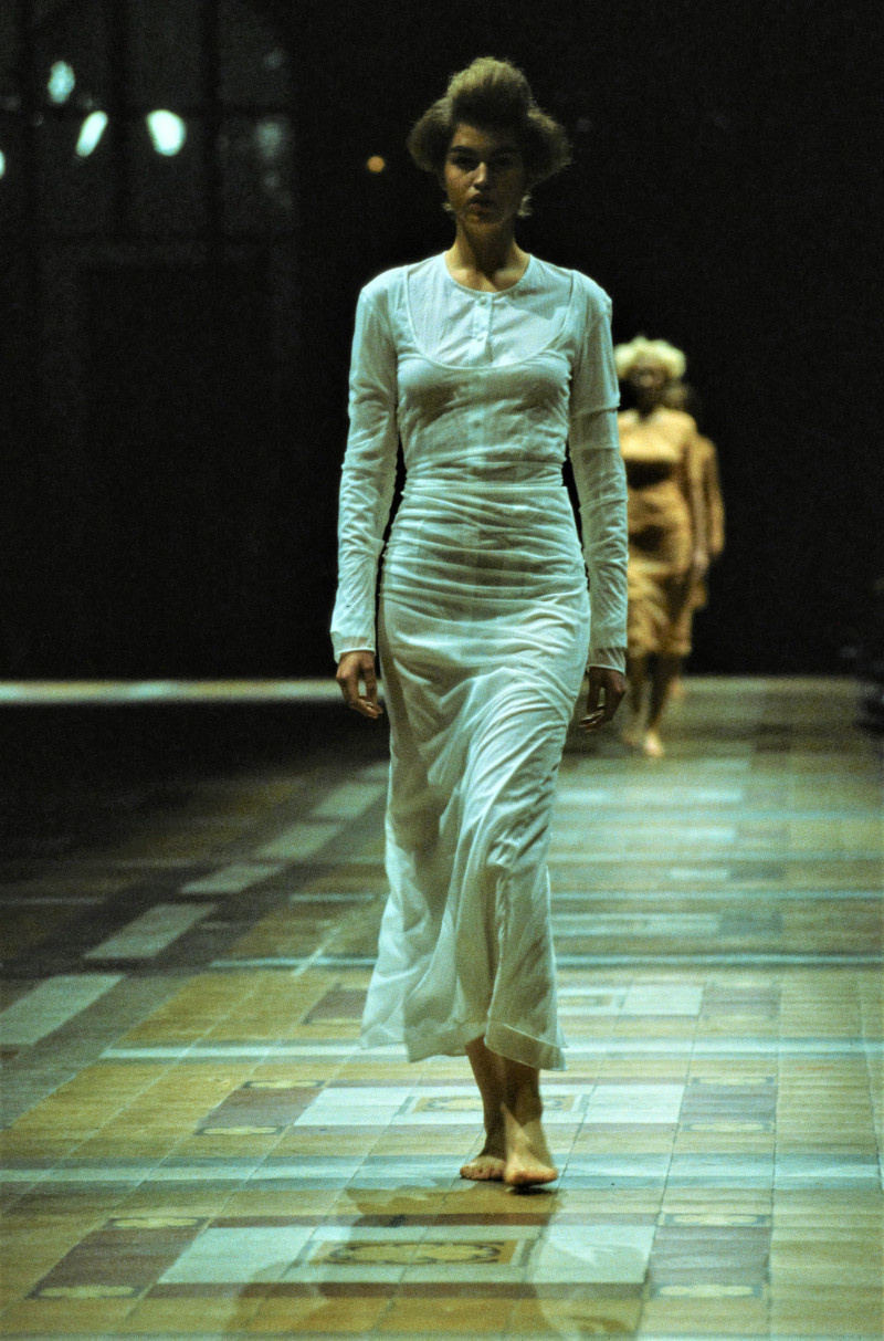 Issey Miyake fashion show for Spring/Summer 1998