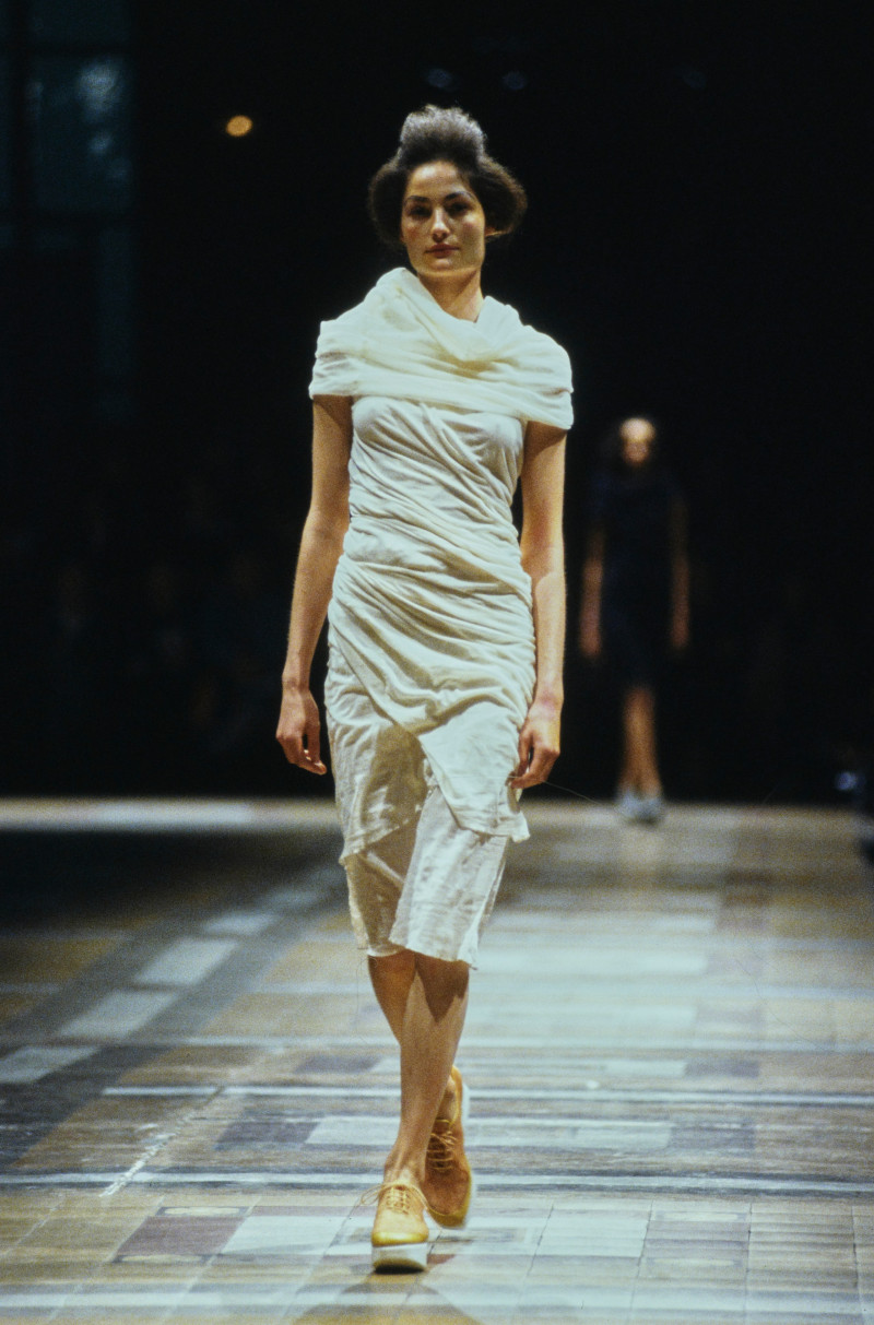 Issey Miyake fashion show for Spring/Summer 1998