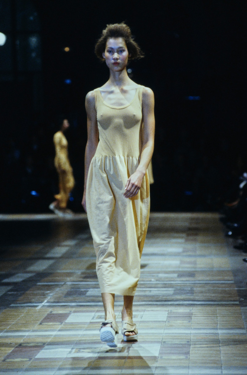 Issey Miyake fashion show for Spring/Summer 1998
