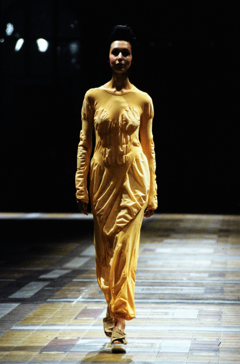 Issey Miyake fashion show for Spring/Summer 1998