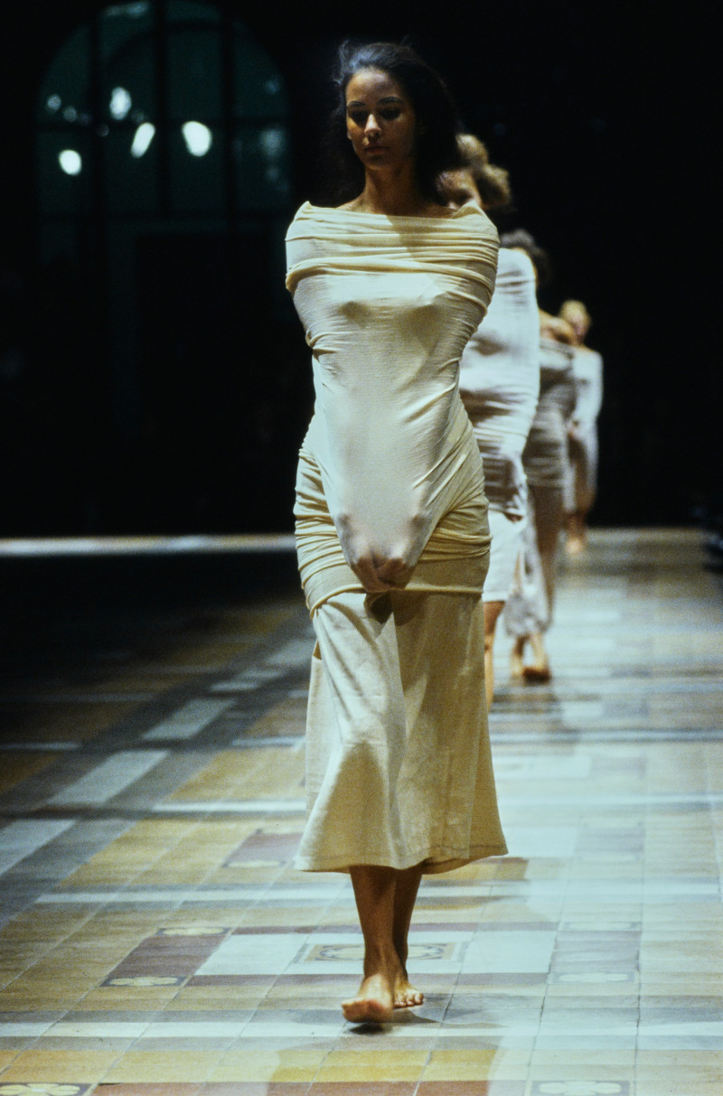 Issey Miyake fashion show for Spring/Summer 1998