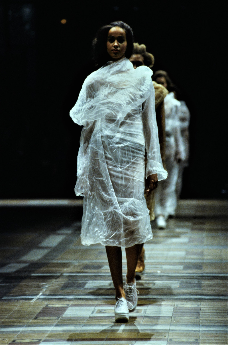 Issey Miyake fashion show for Spring/Summer 1998