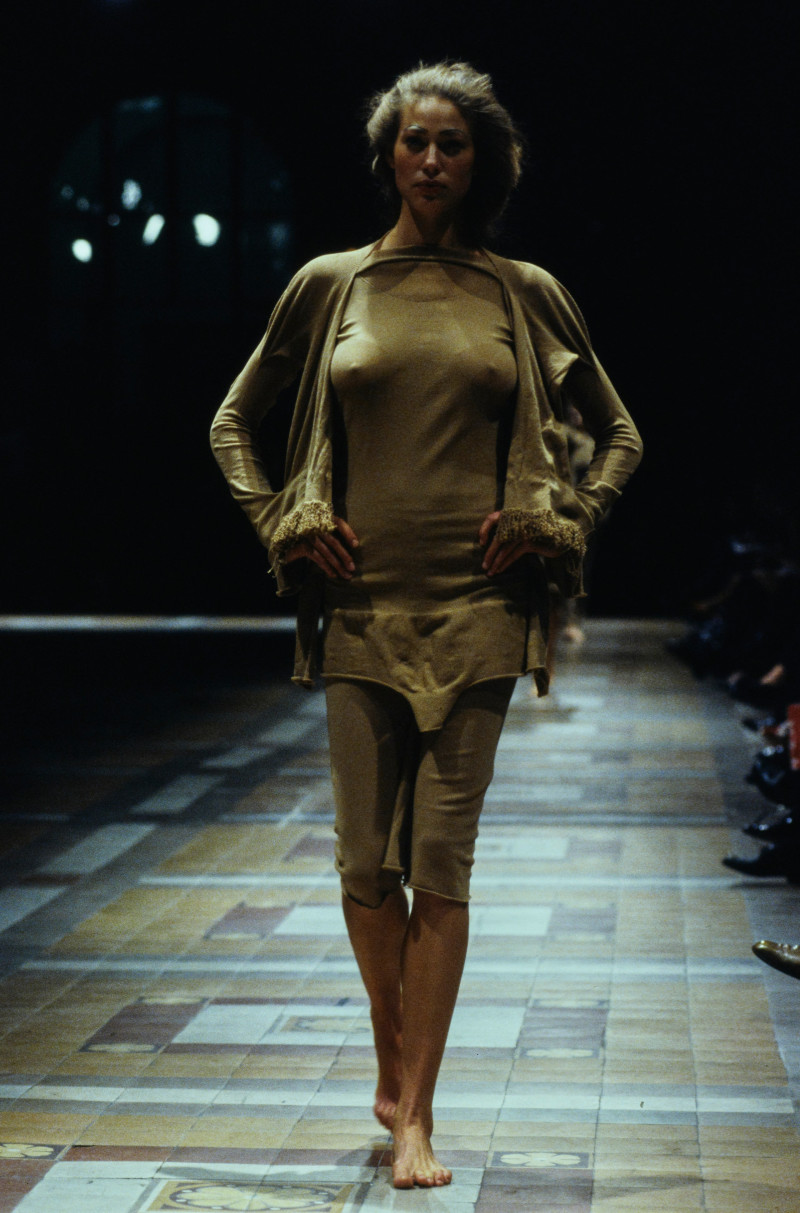 Issey Miyake fashion show for Spring/Summer 1998