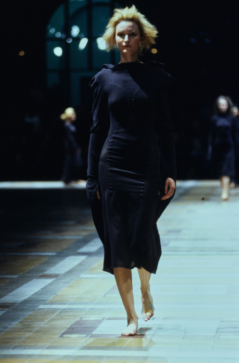 Issey Miyake fashion show for Spring/Summer 1998