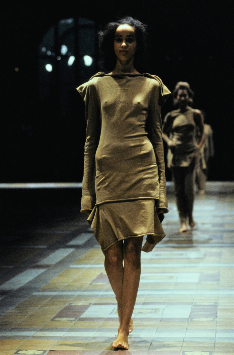 Issey Miyake fashion show for Spring/Summer 1998