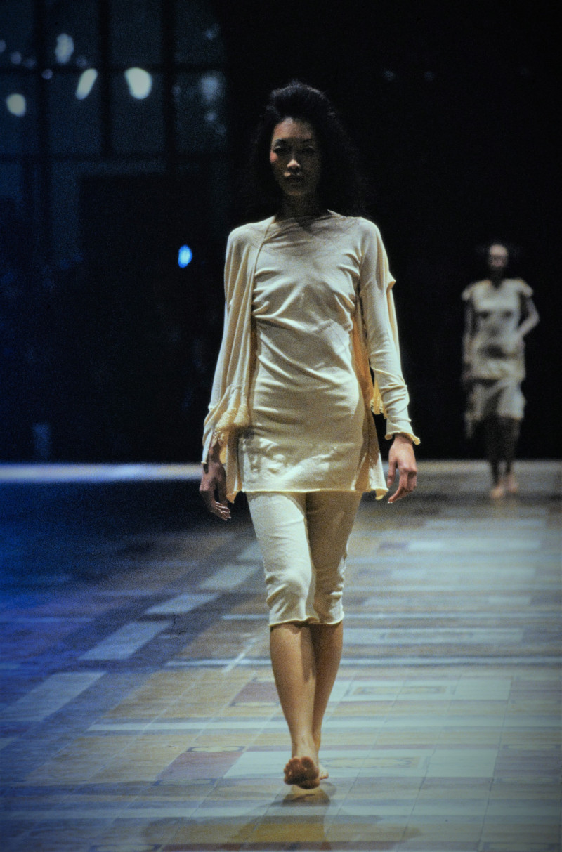 Issey Miyake fashion show for Spring/Summer 1998