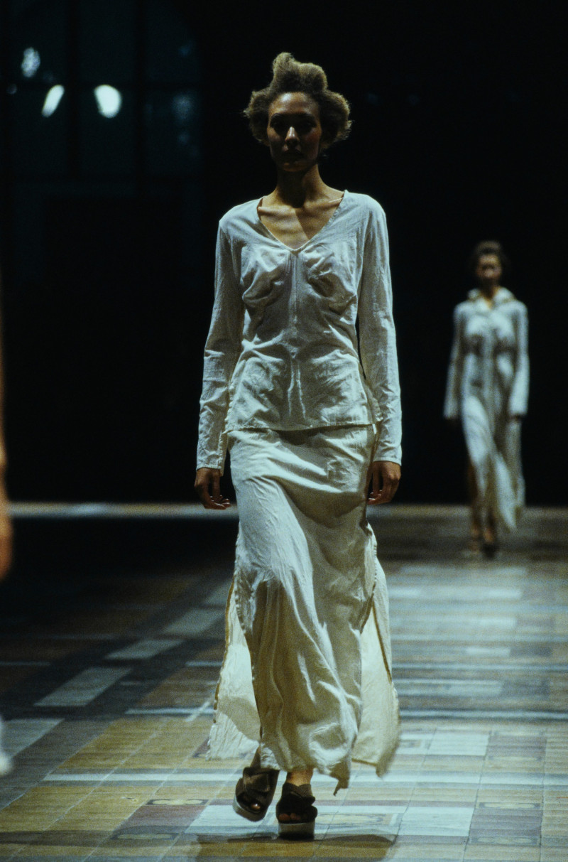 Issey Miyake fashion show for Spring/Summer 1998