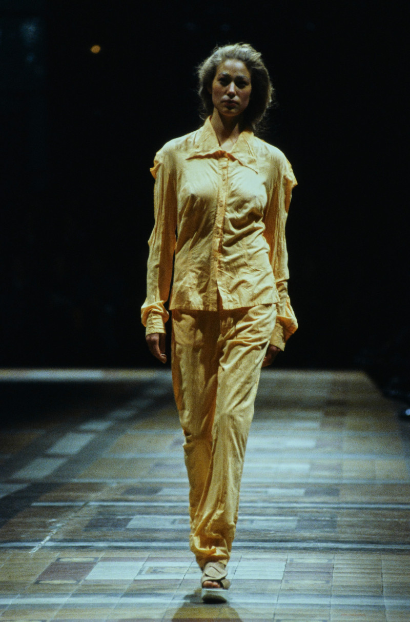 Issey Miyake fashion show for Spring/Summer 1998