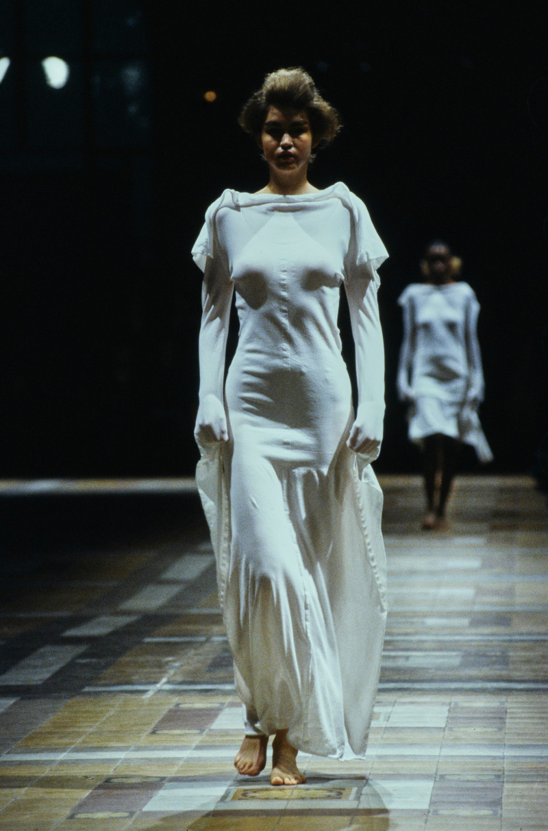 Issey Miyake fashion show for Spring/Summer 1998
