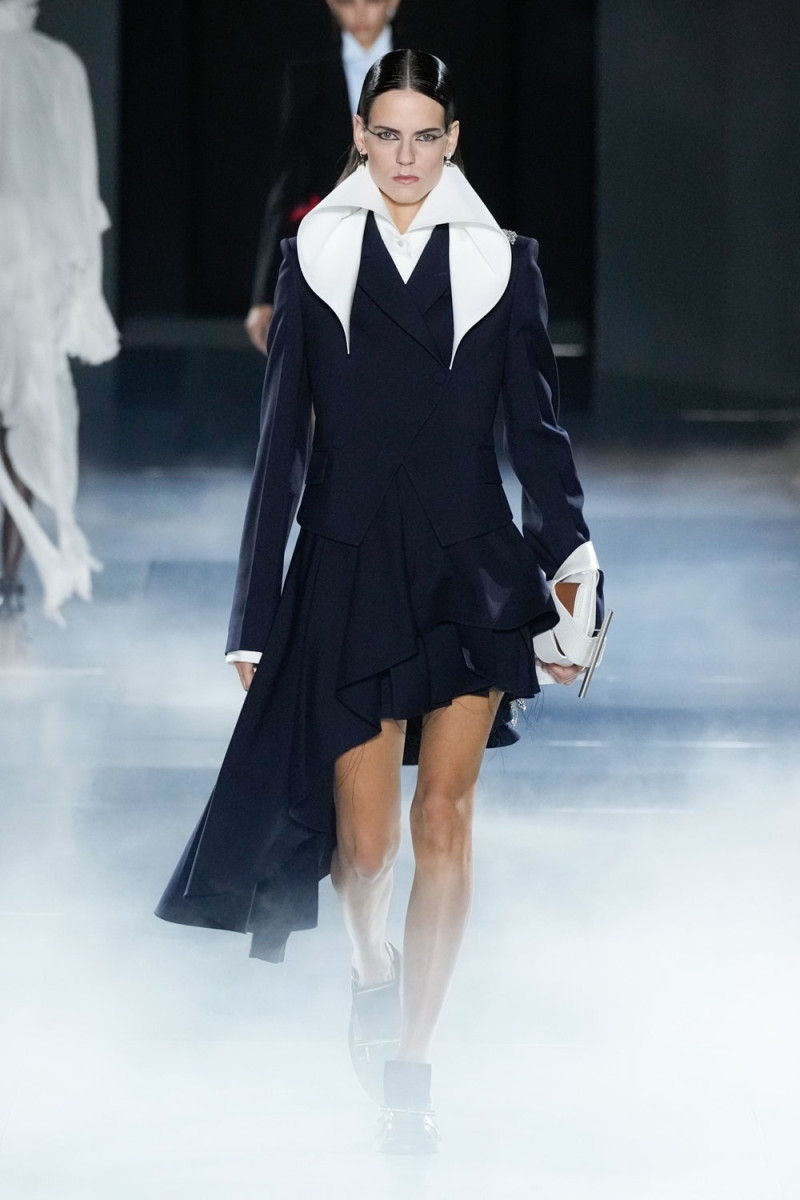 Alexander McQueen fashion show for Spring/Summer 2025