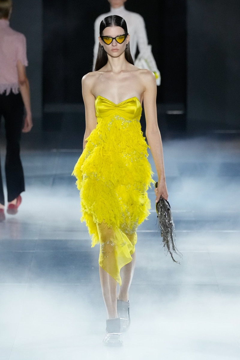 Alexander McQueen fashion show for Spring/Summer 2025