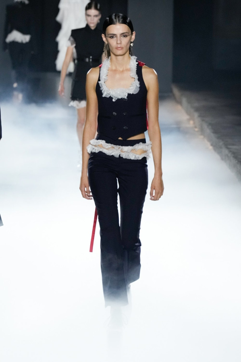 Alexander McQueen fashion show for Spring/Summer 2025