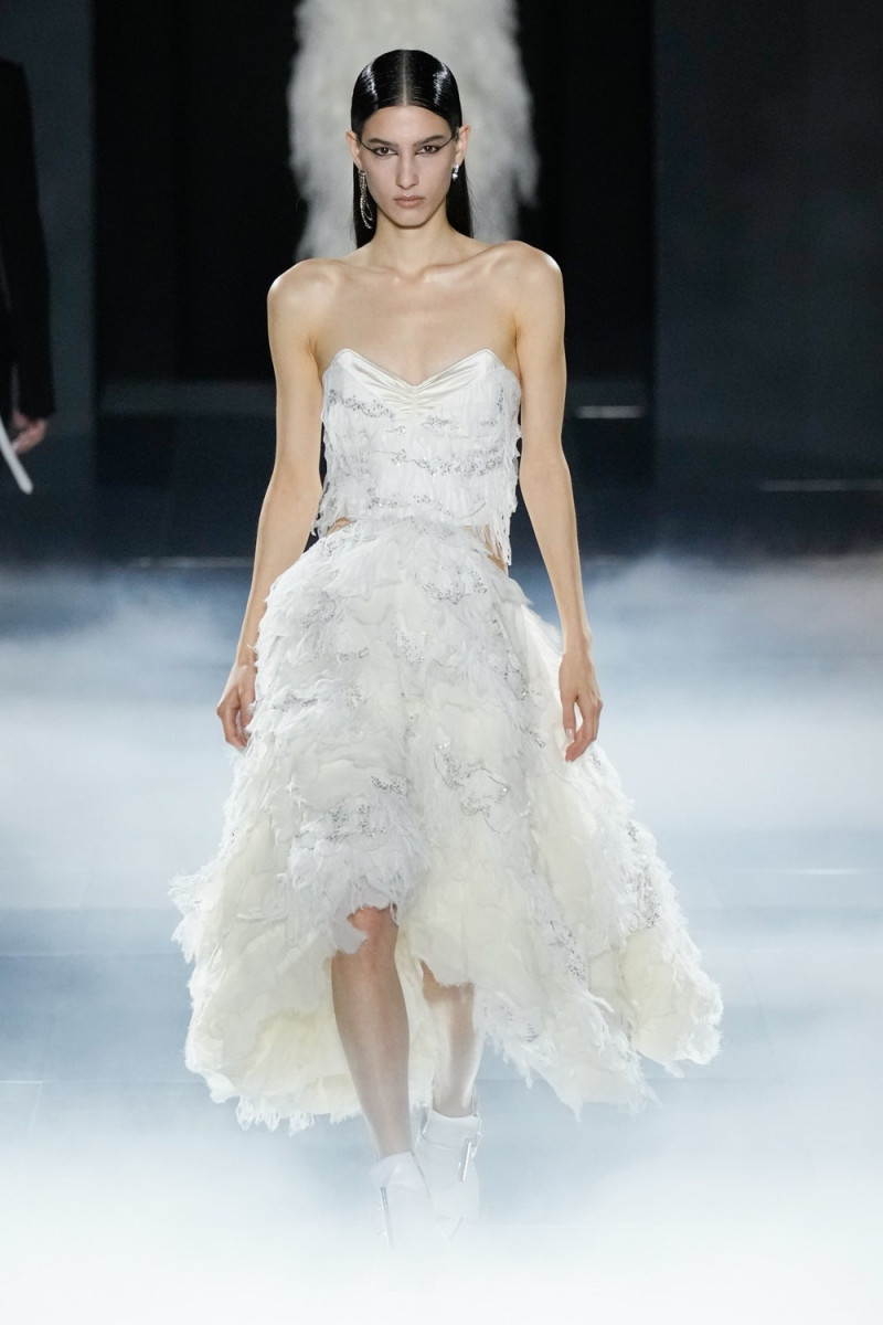 Alexander McQueen fashion show for Spring/Summer 2025