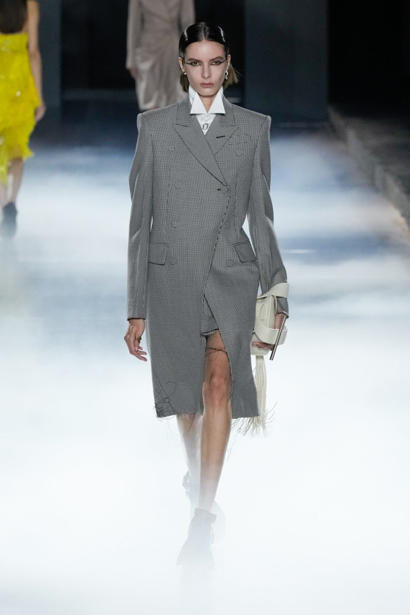 Alexander McQueen fashion show for Spring/Summer 2025