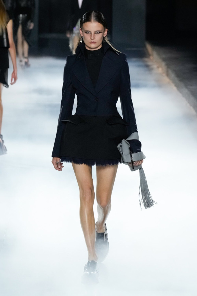 Alexander McQueen fashion show for Spring/Summer 2025