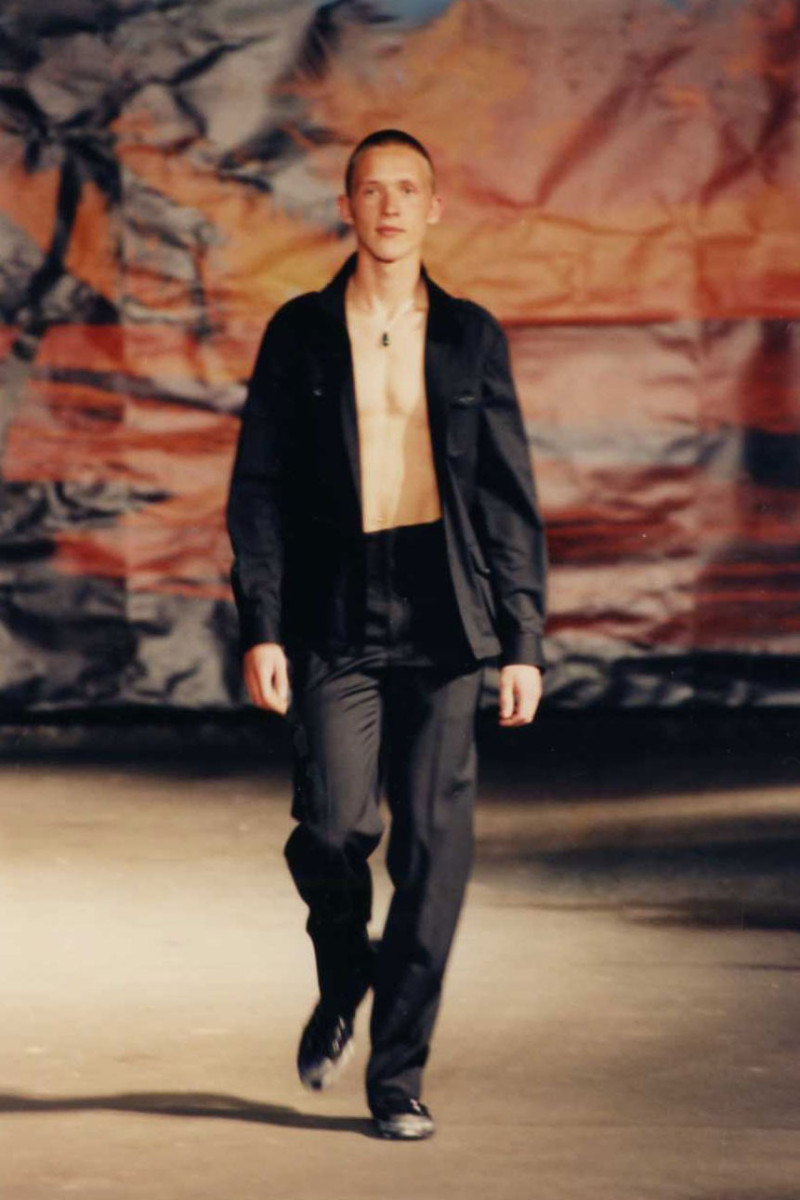 Raf Simons fashion show for Spring/Summer 1998