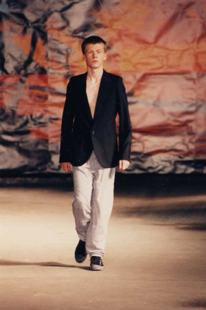 Raf Simons fashion show for Spring/Summer 1998