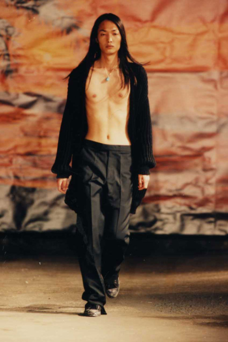 Raf Simons fashion show for Spring/Summer 1998